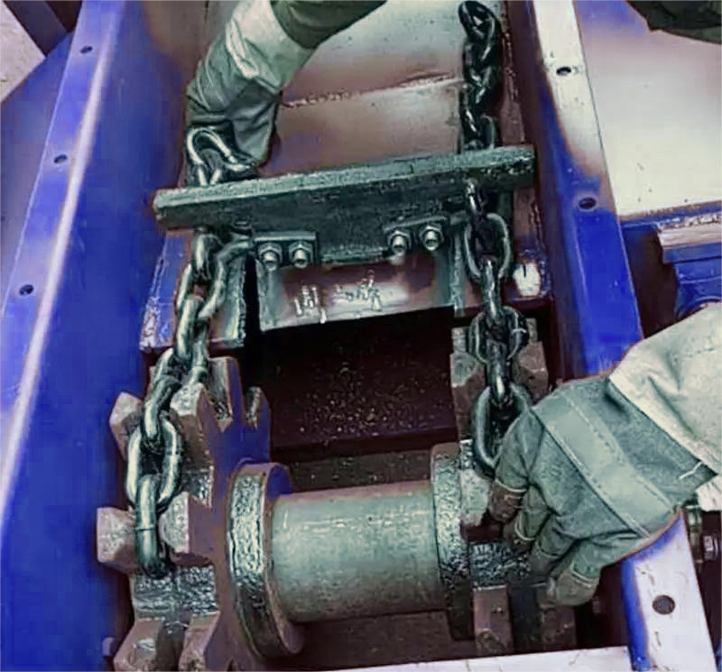 Scraper sprockets