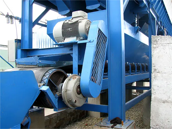 DXG70 shaft mounted gearbox